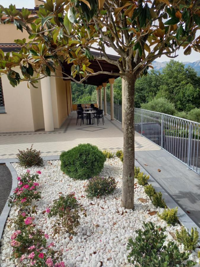 Hotel Ristorante Villa Terry เลาริอาอินเฟริออเร ภายนอก รูปภาพ
